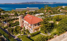 Lorenzo House Apartments